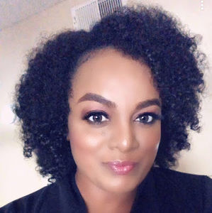 Meet your Posher, Munira